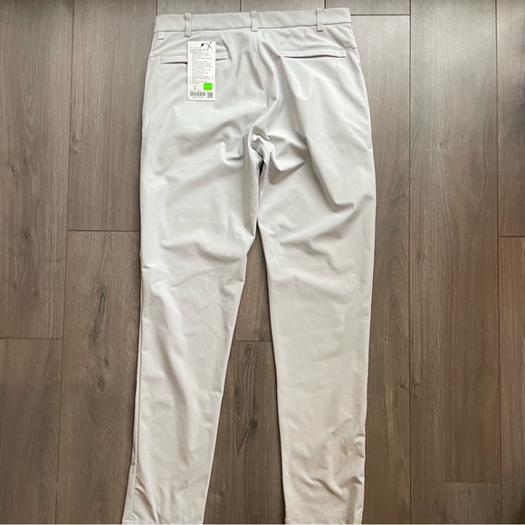 Commission Classic-Fit Pant 37" Warpstreme - Picture 4 of 12